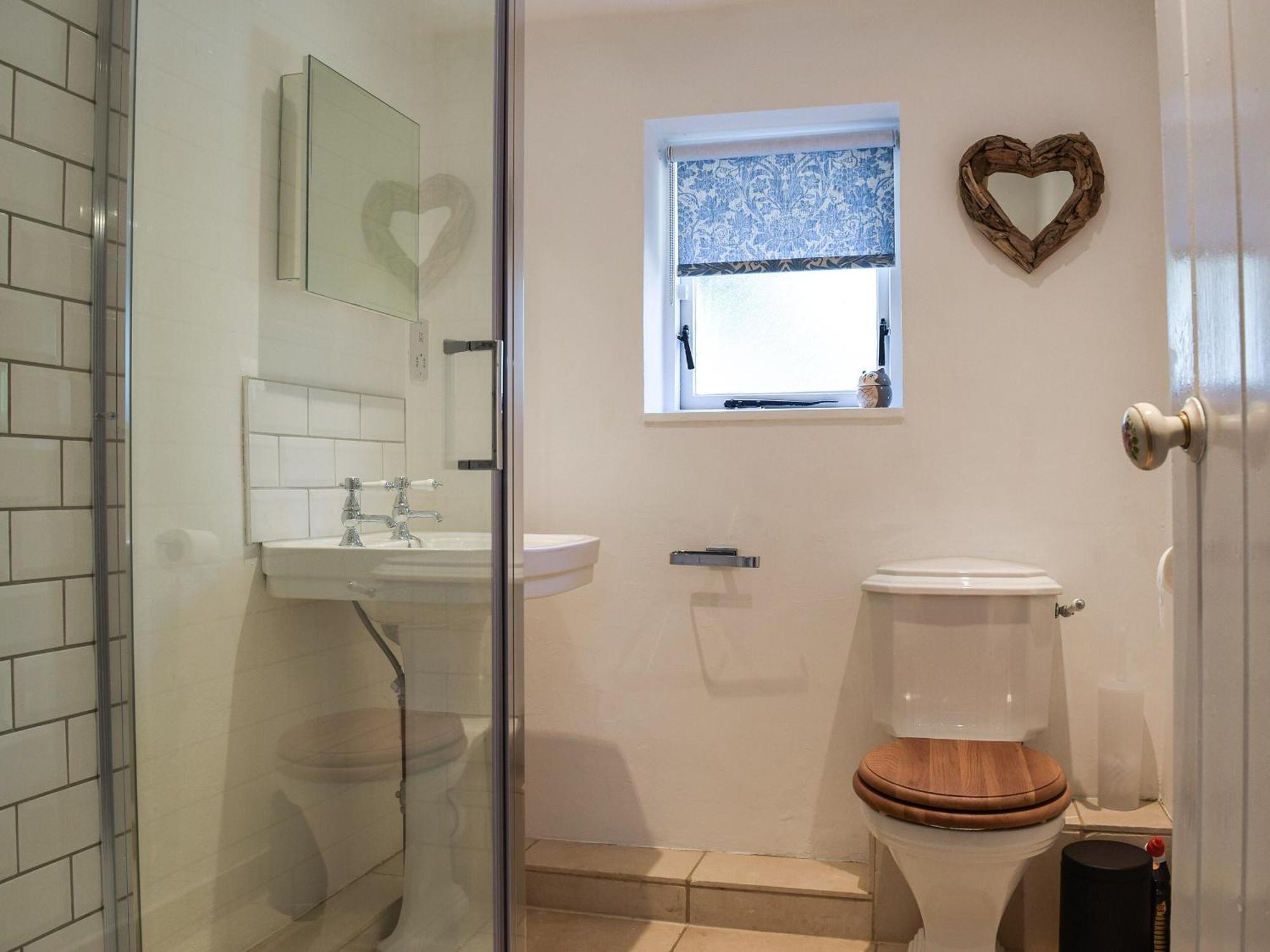Wayside Cottage Adstock Εξωτερικό φωτογραφία